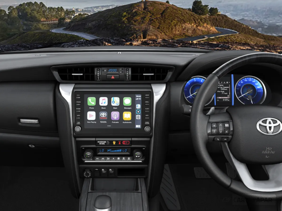 Toyota Fortuner Legender Fortuner Leader edition 4X2